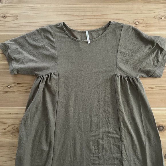 boutiques like roolee